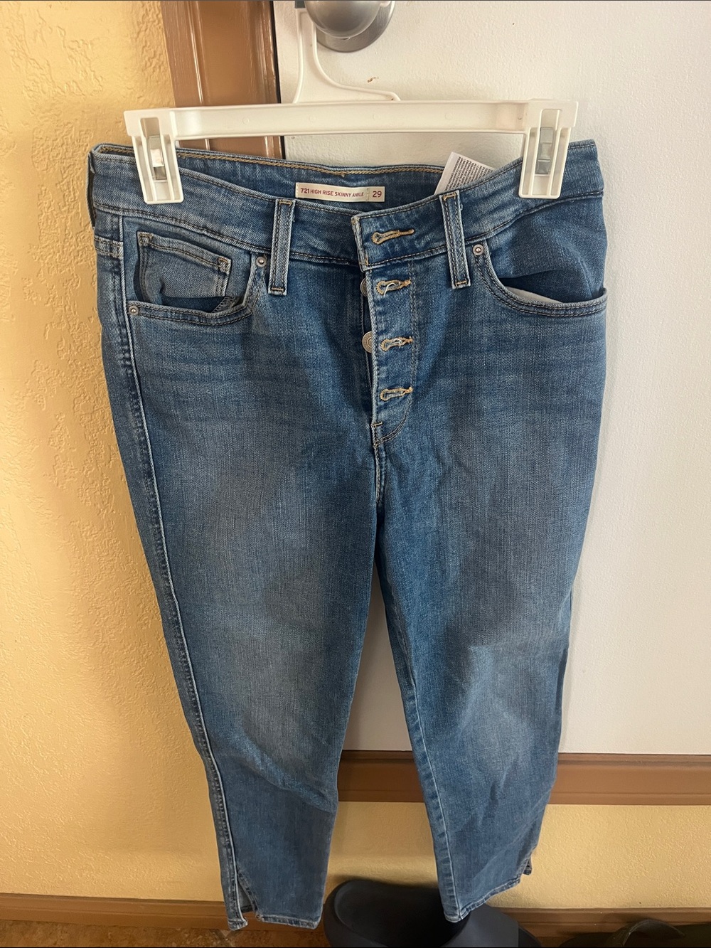 Levi's High-Rise Button-Fly Jeans in Medium Blue Wash